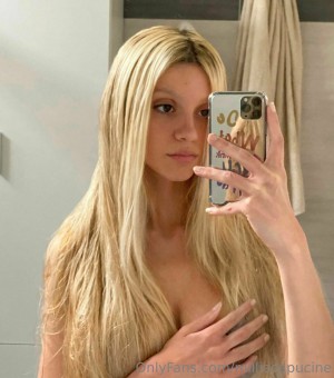 Mia Capucine Photo #61