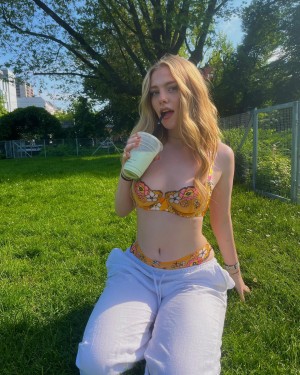 shutupmelissa Photo #21