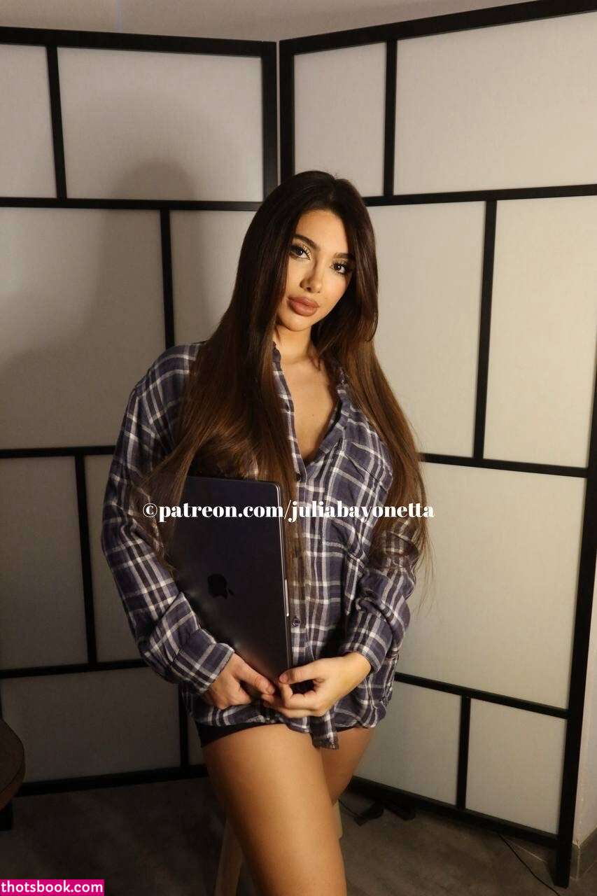 Julia Bayonetta Photo #134