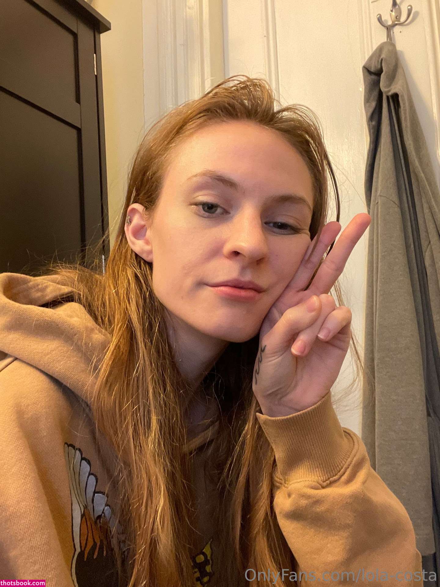 Lola Costa Photo #24