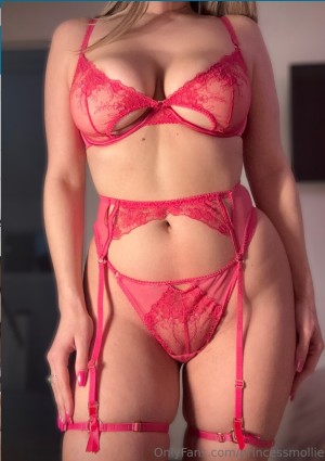 Mollie4fun Photo #15