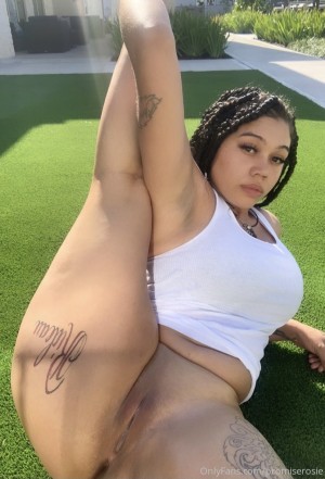 Bunnyrosaa Photo #31