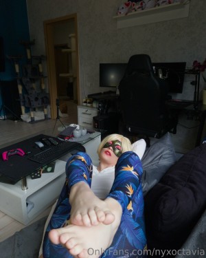 Nyxoctavia Photo #37