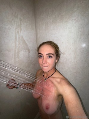 Grace Charis Photo #625