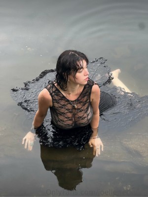 Sincerelypisces Photo #40