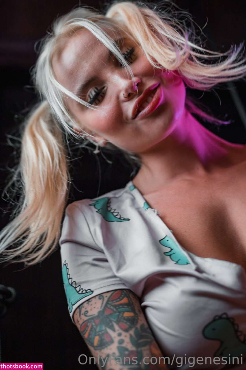 Giovanna Genesini Photo #196