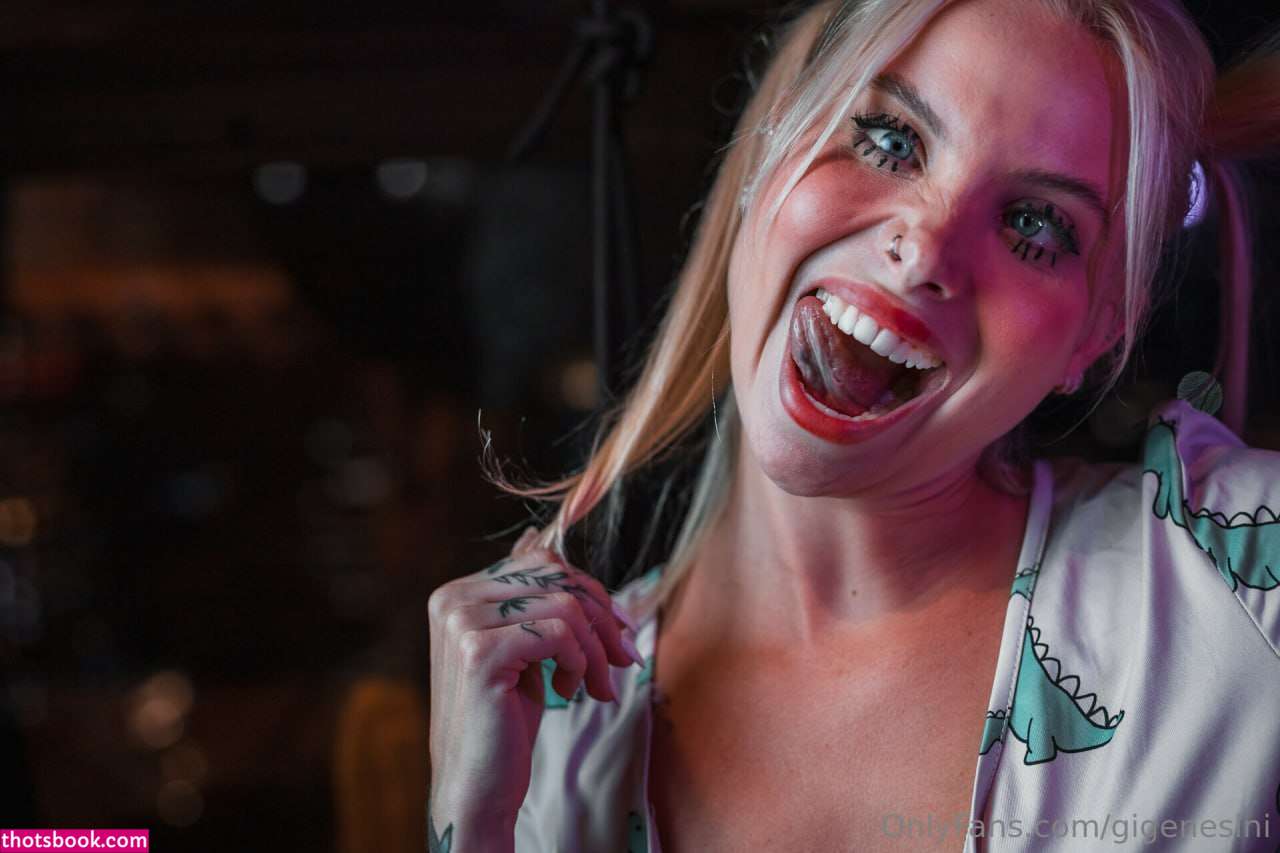 Giovanna Genesini Photo #211