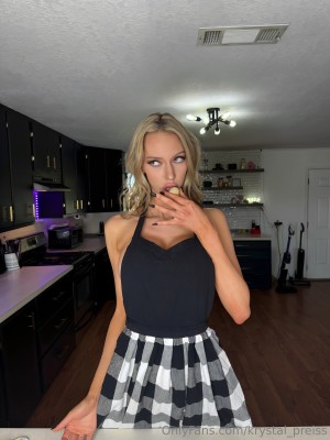 Krystal Preiss Photo #20