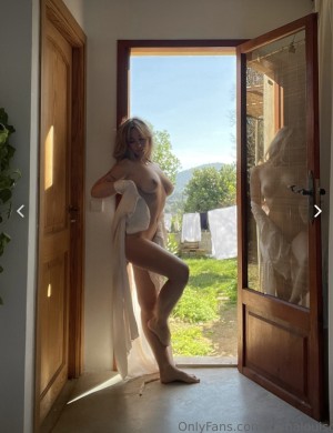 Ema Louise Photo #65