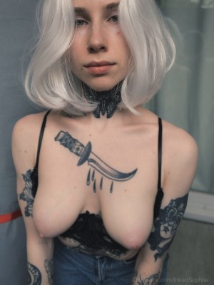 inkedsophiie Photo #96