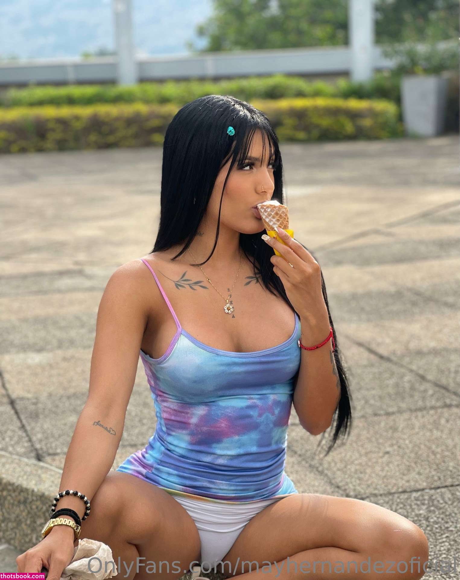 May Hernandez Photo #106