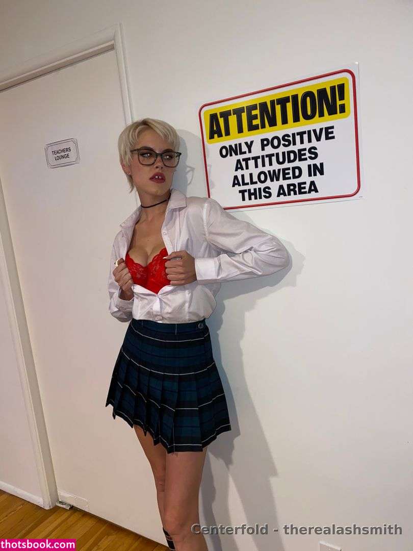 Ashley Smith Photo #40