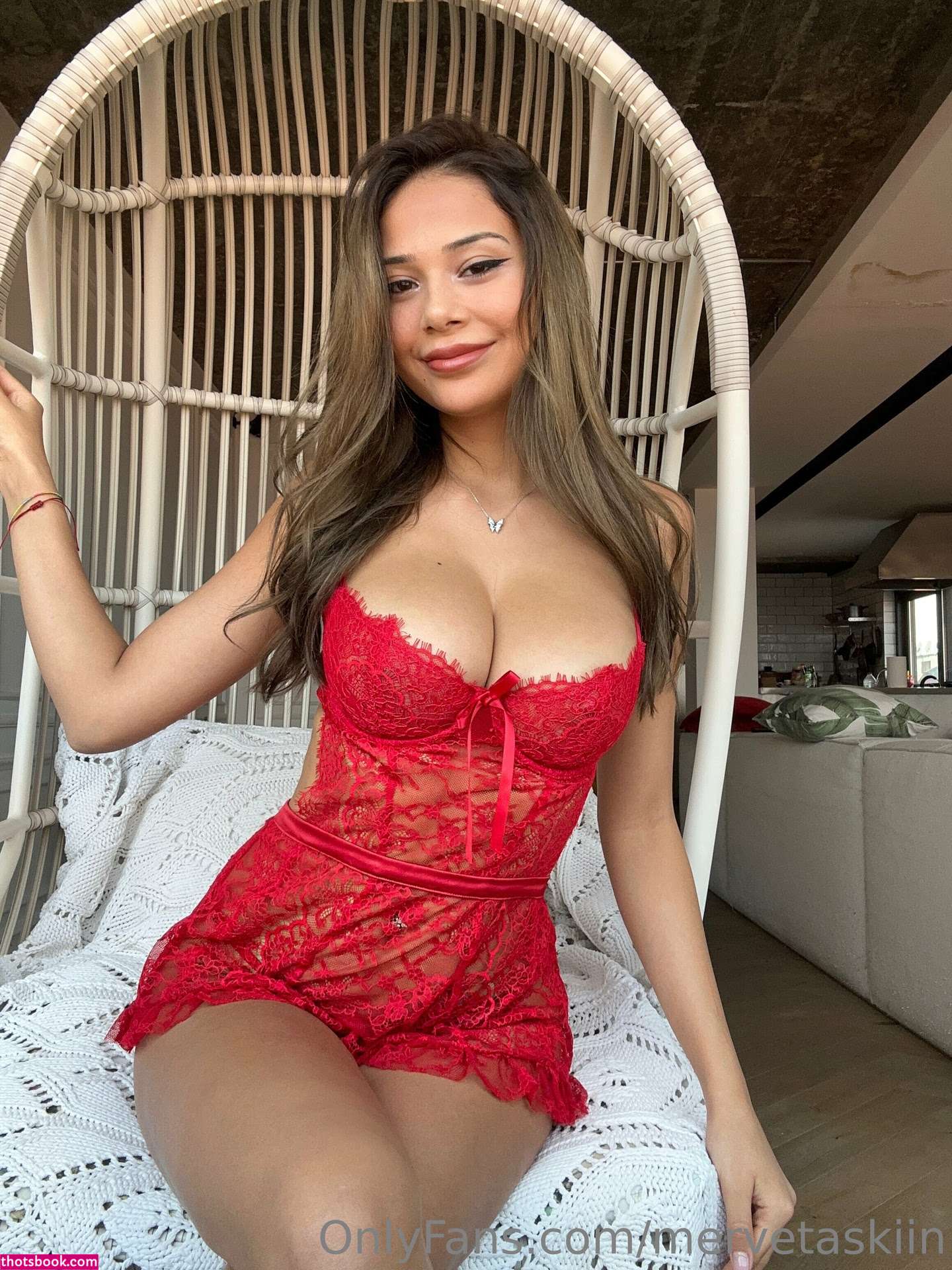 mervetaskiin Photo #145