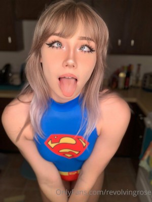 Revolvingrose Photo #117