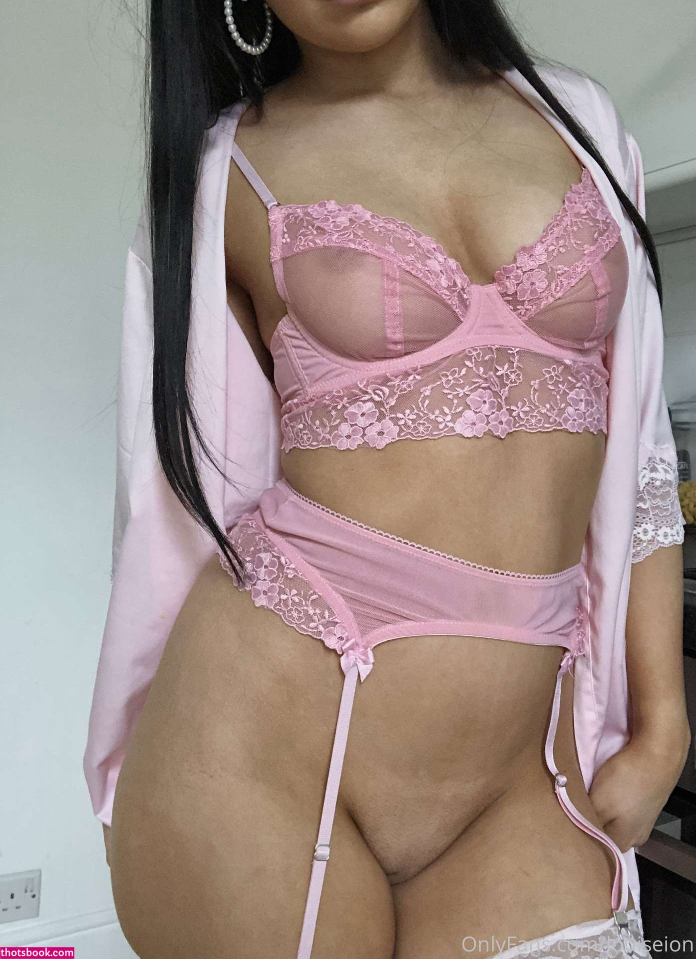 Louiseion Photo #115