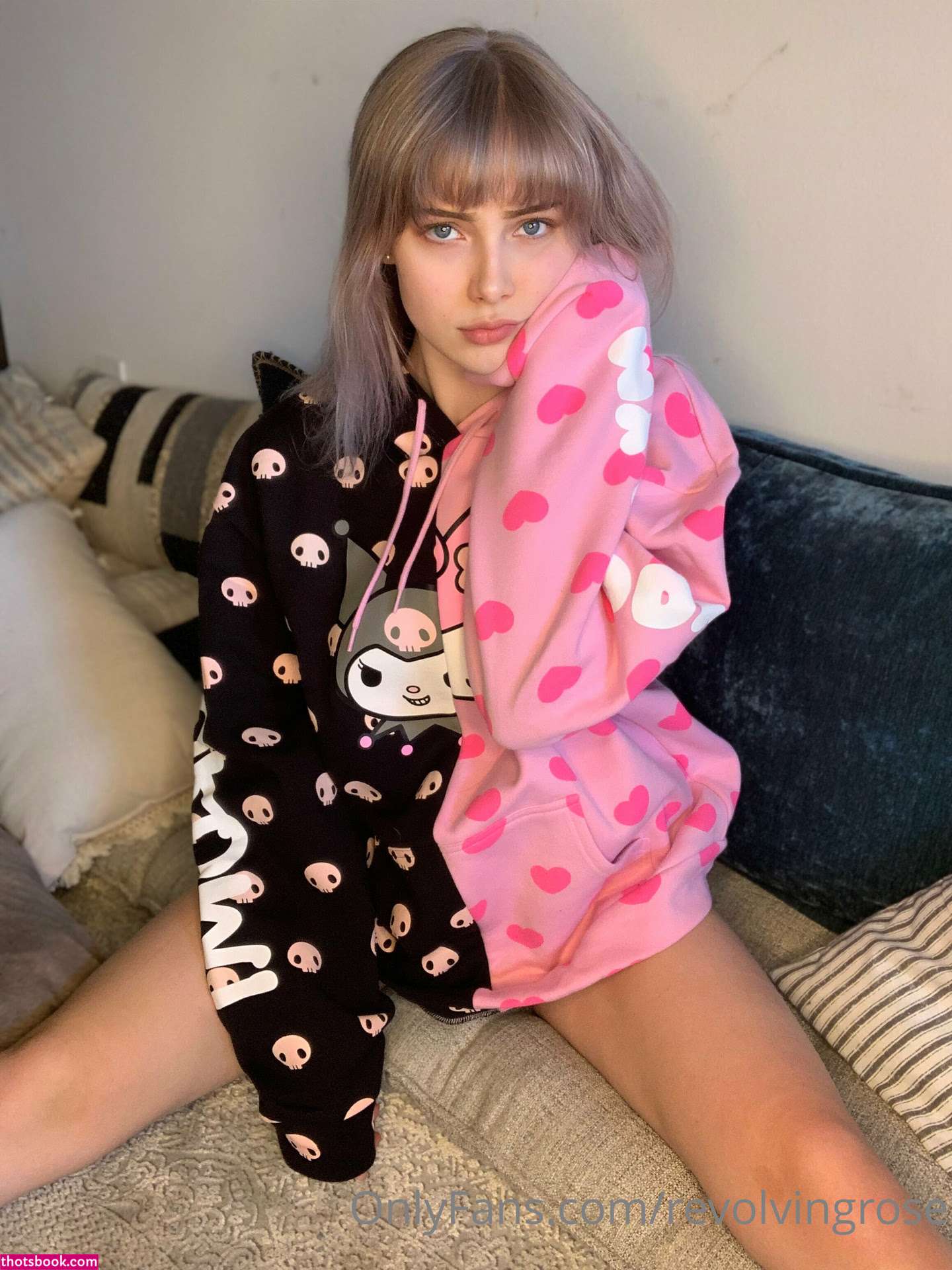 Revolvingrose Photo #145