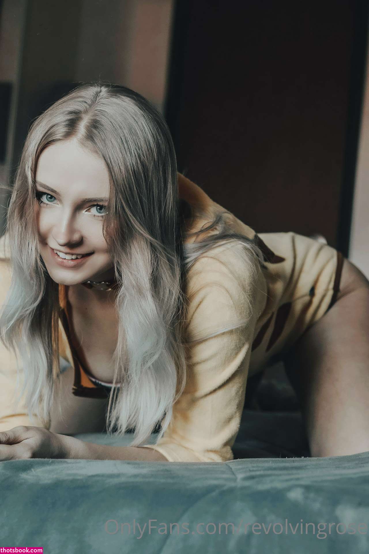 Revolvingrose Photo #210