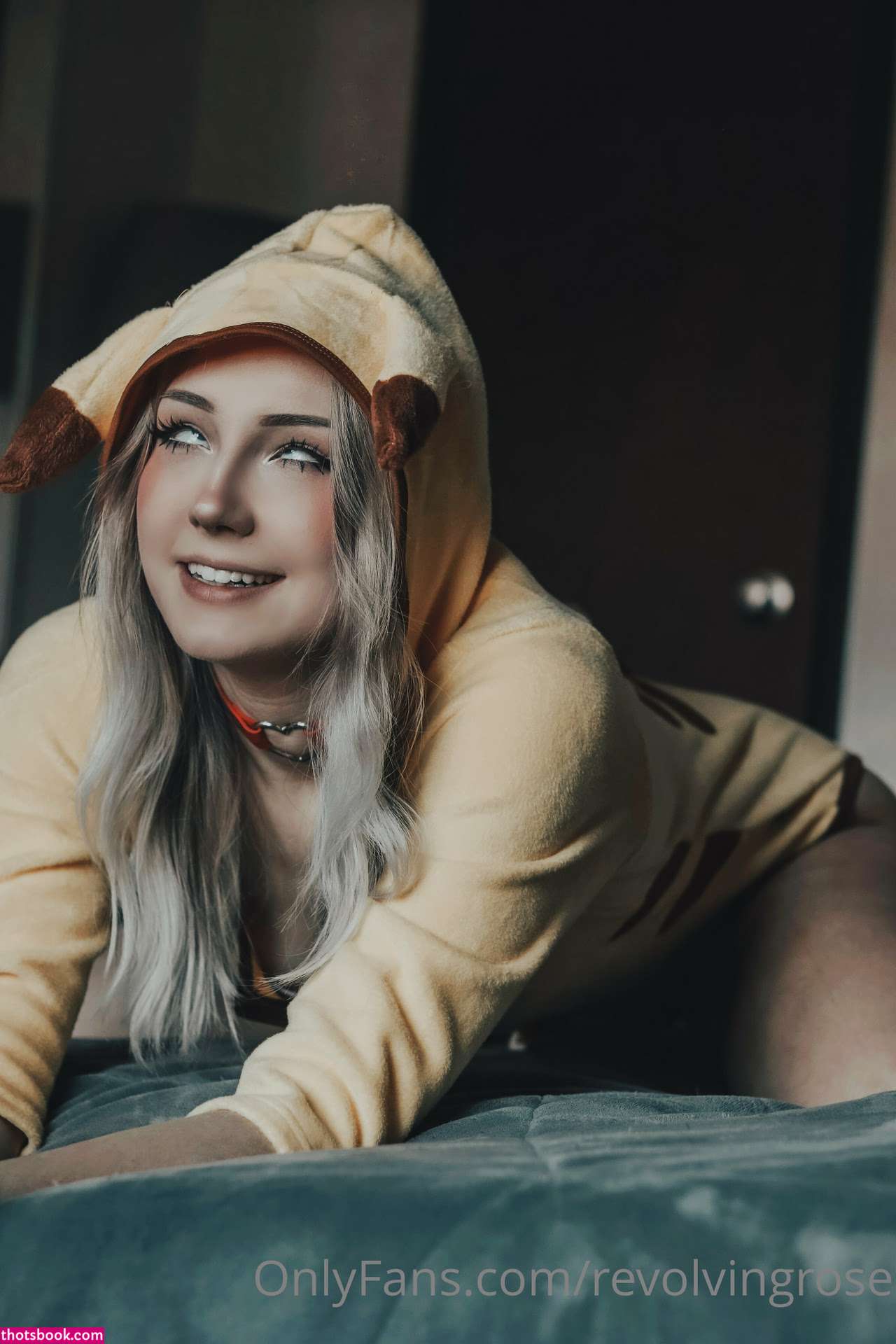 Revolvingrose Photo #218