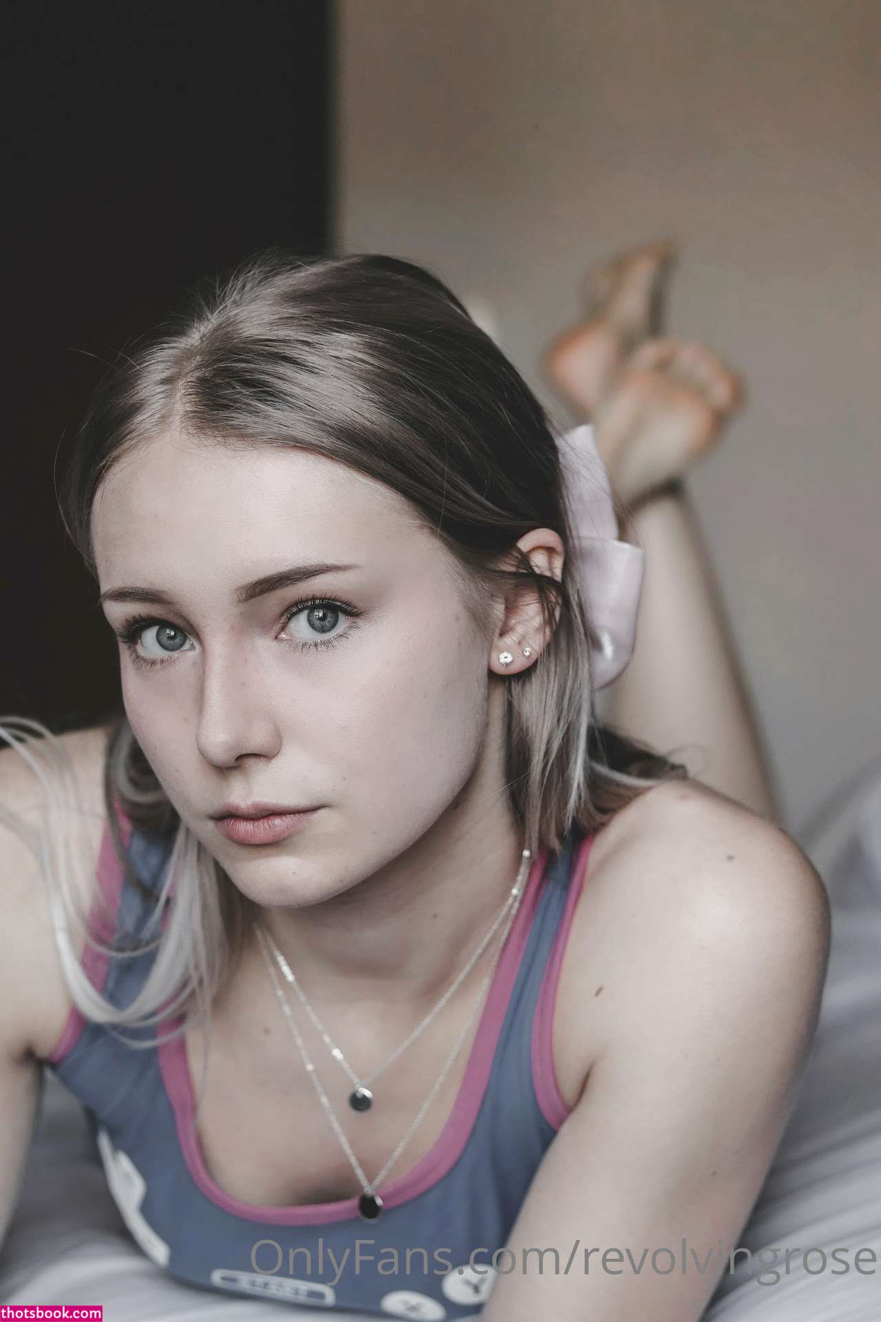 Revolvingrose Photo #230