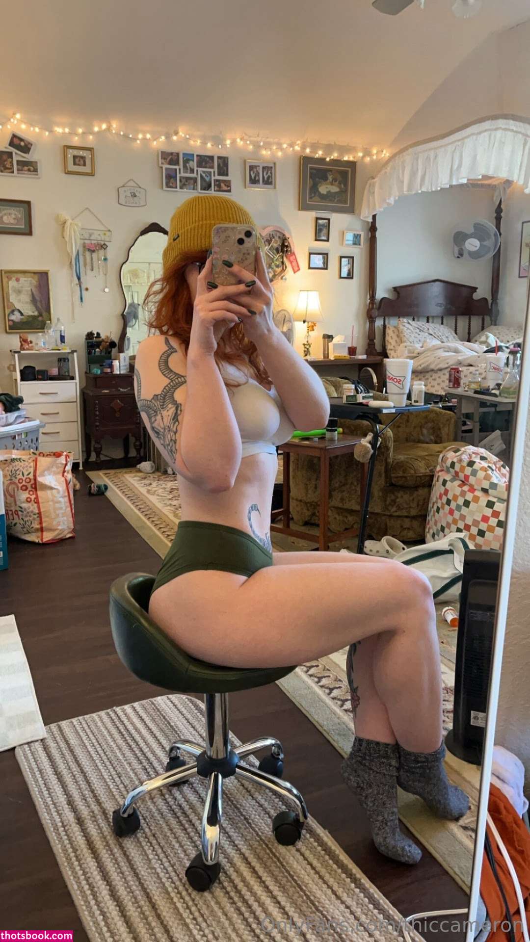 thiccameron Photo #40