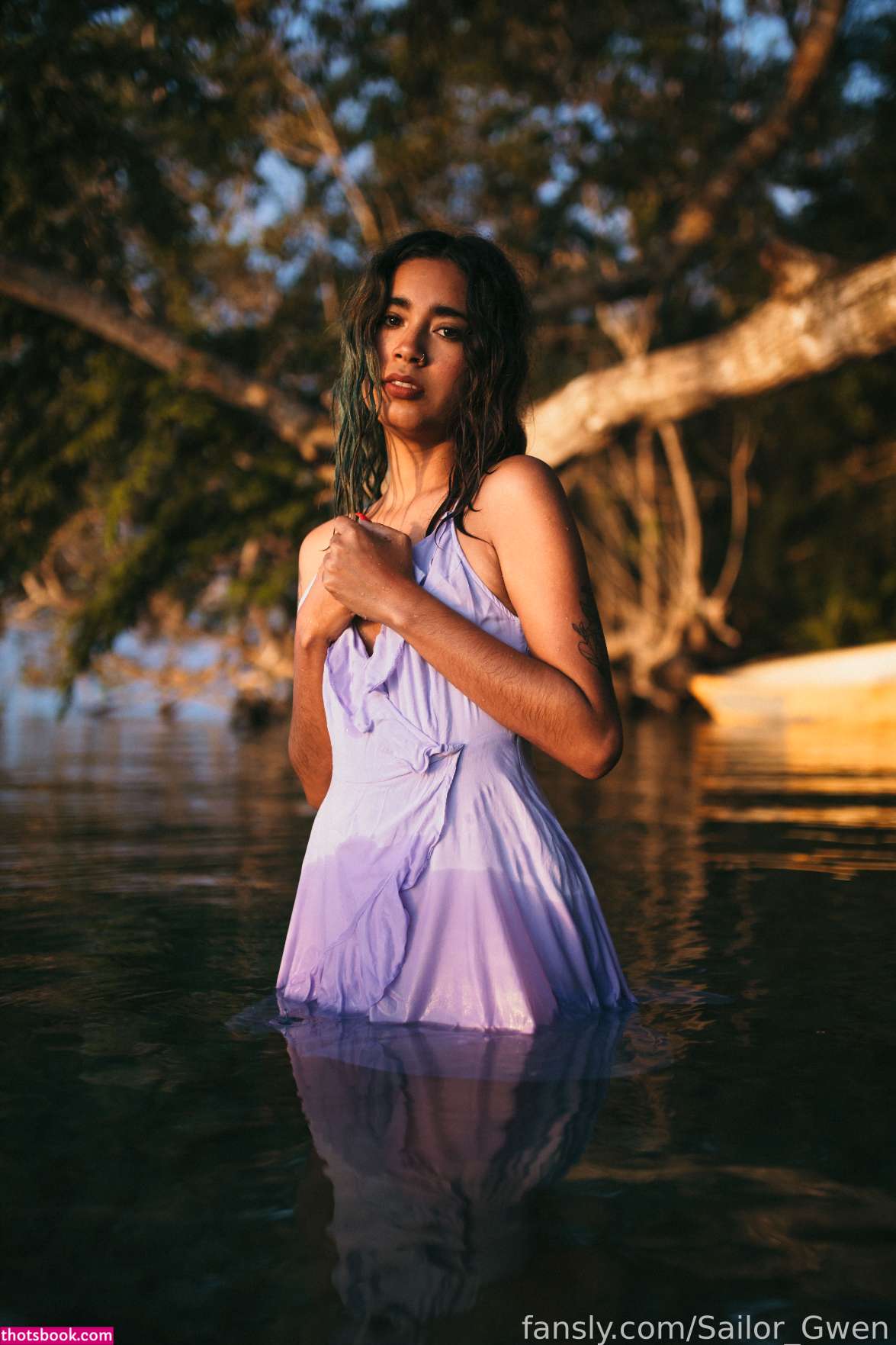 Sailor Gwen Photo #51