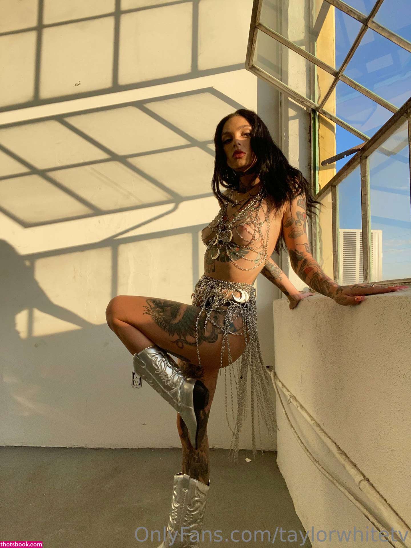 taylorwhitetv Photo #53