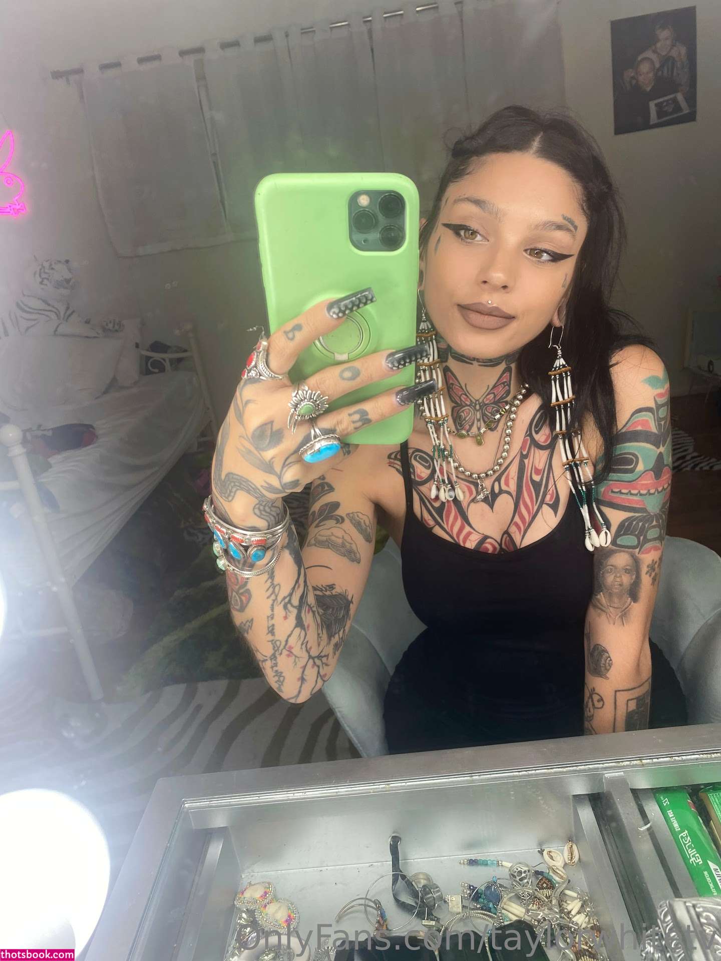 taylorwhitetv Photo #65