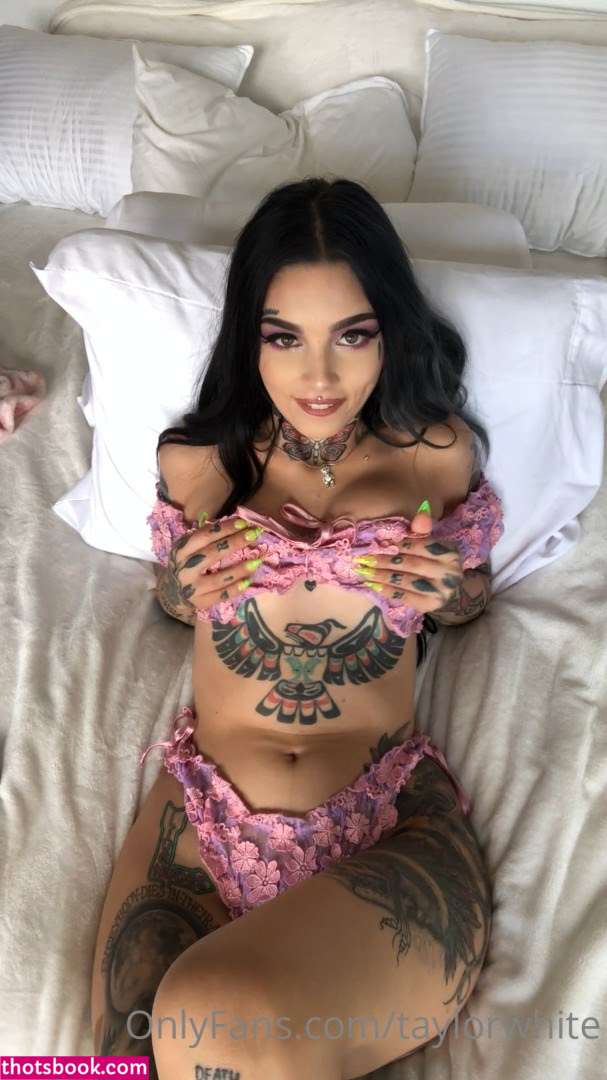 taylorwhitetv Photo #81