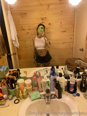 taylorwhitetv Photo #103