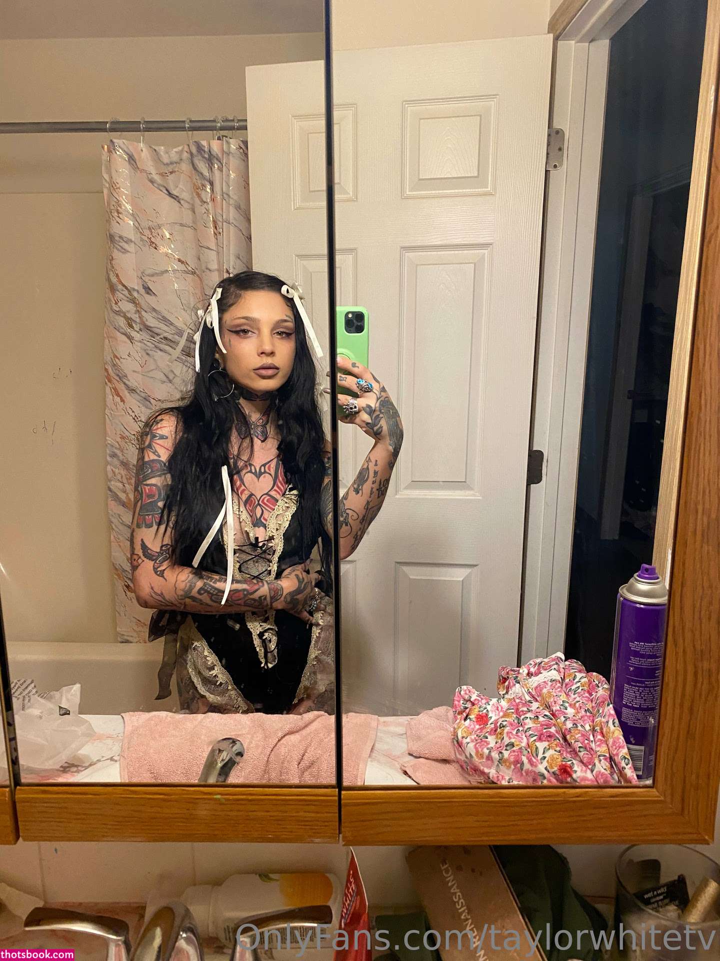 taylorwhitetv Photo #115