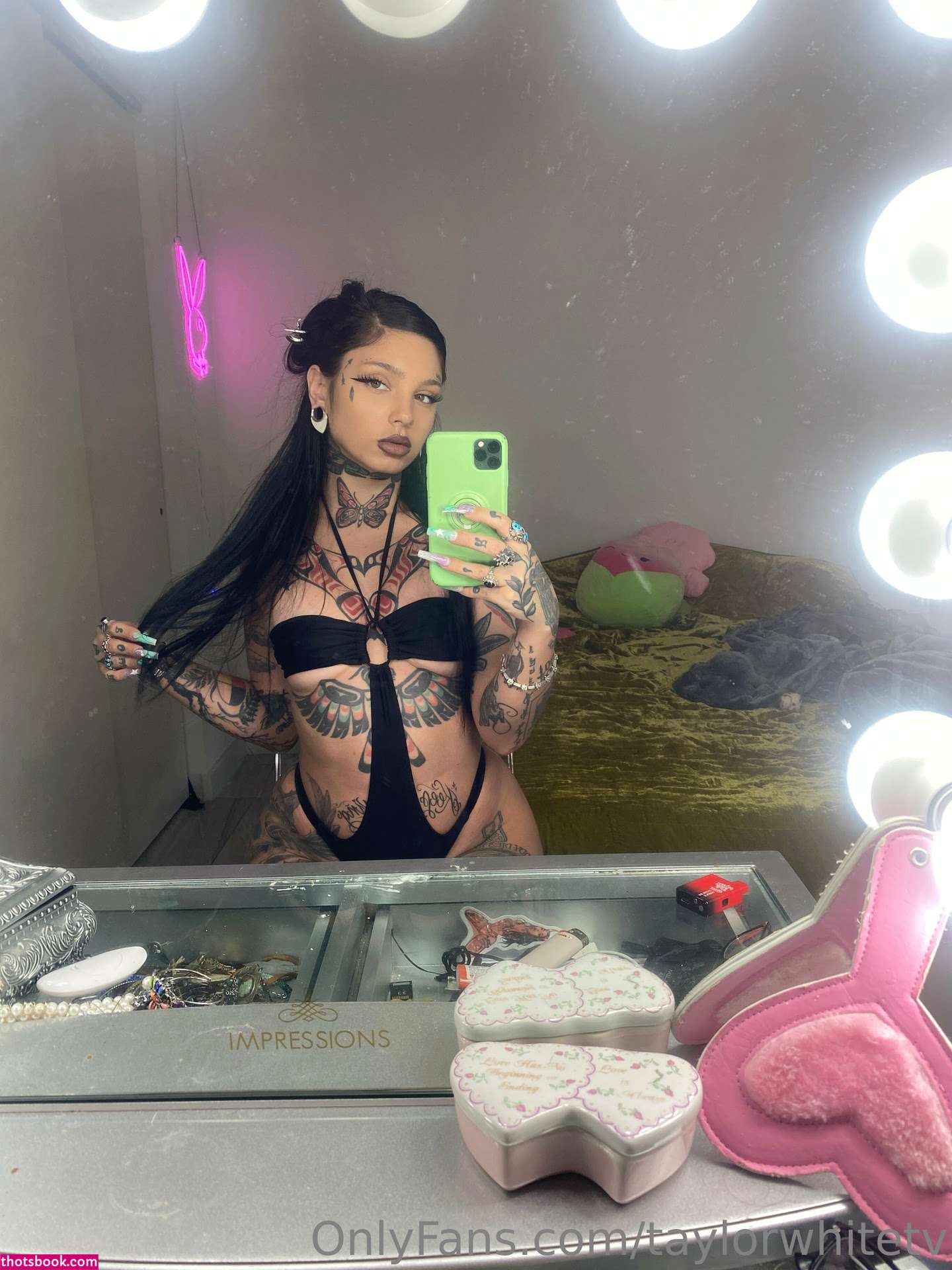 taylorwhitetv Photo #166