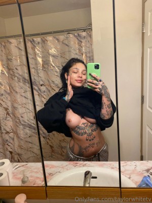 taylorwhitetv Photo #150