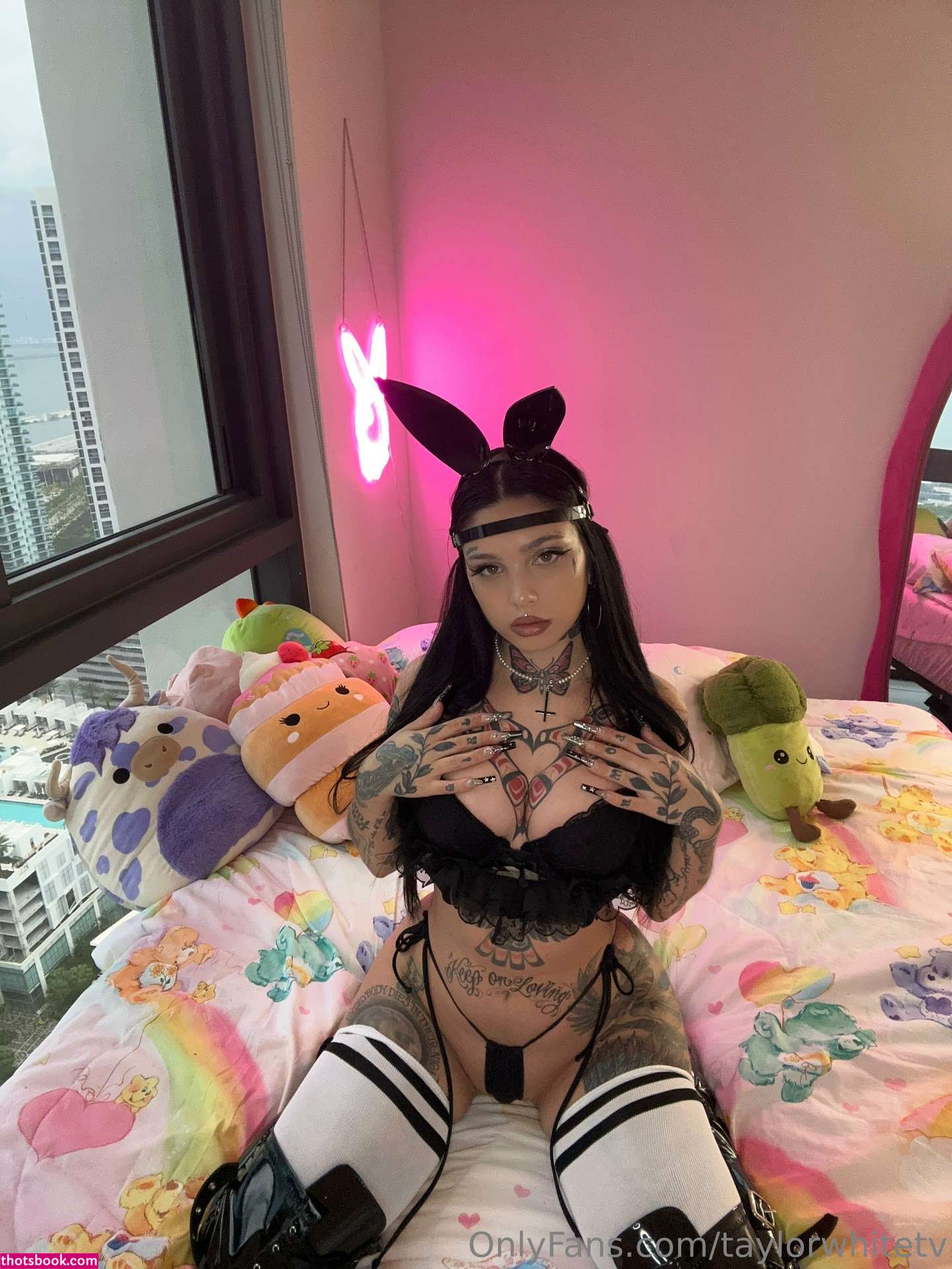 taylorwhitetv Photo #172