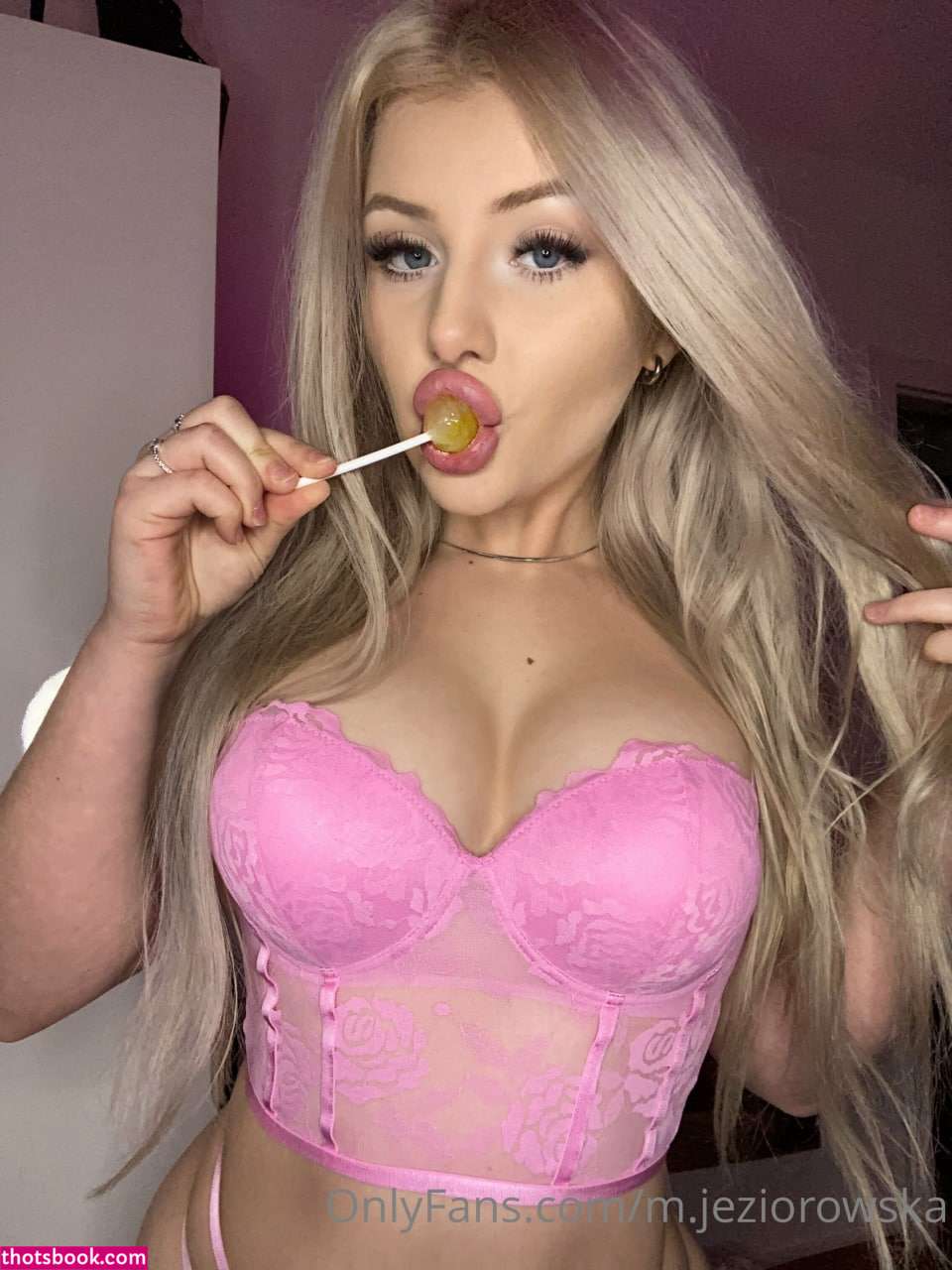 mjeziorowska Photo #64