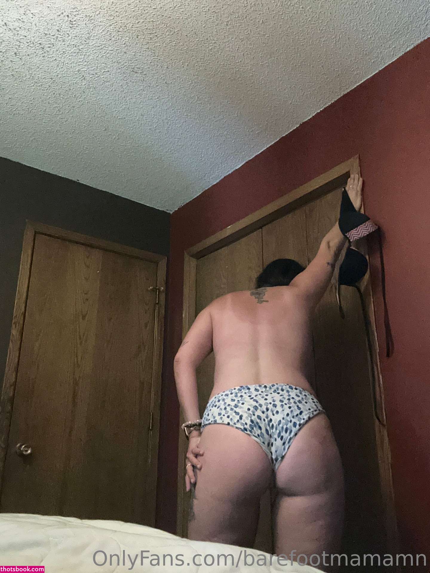 Barefootmamamn Photo #150