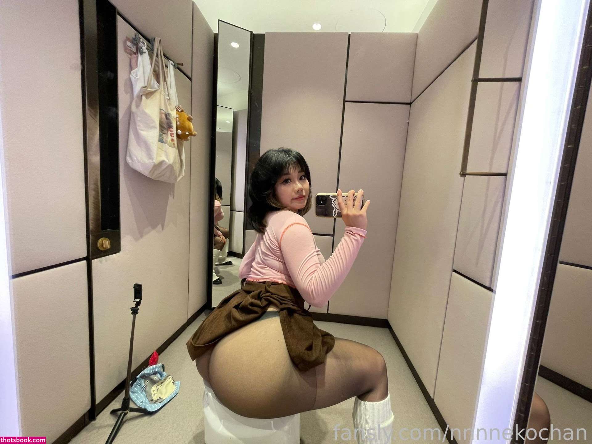 nnnneckochan Photo #188