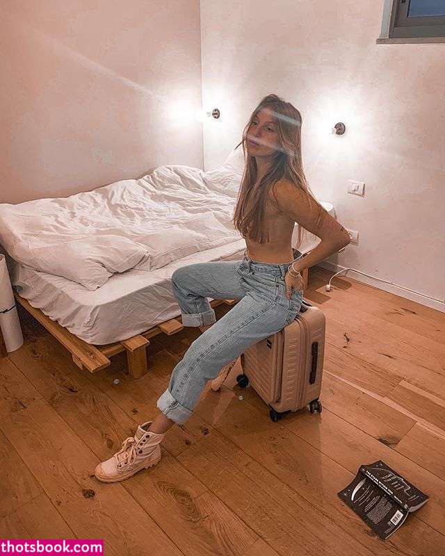 Dina Grinberg Photo #50