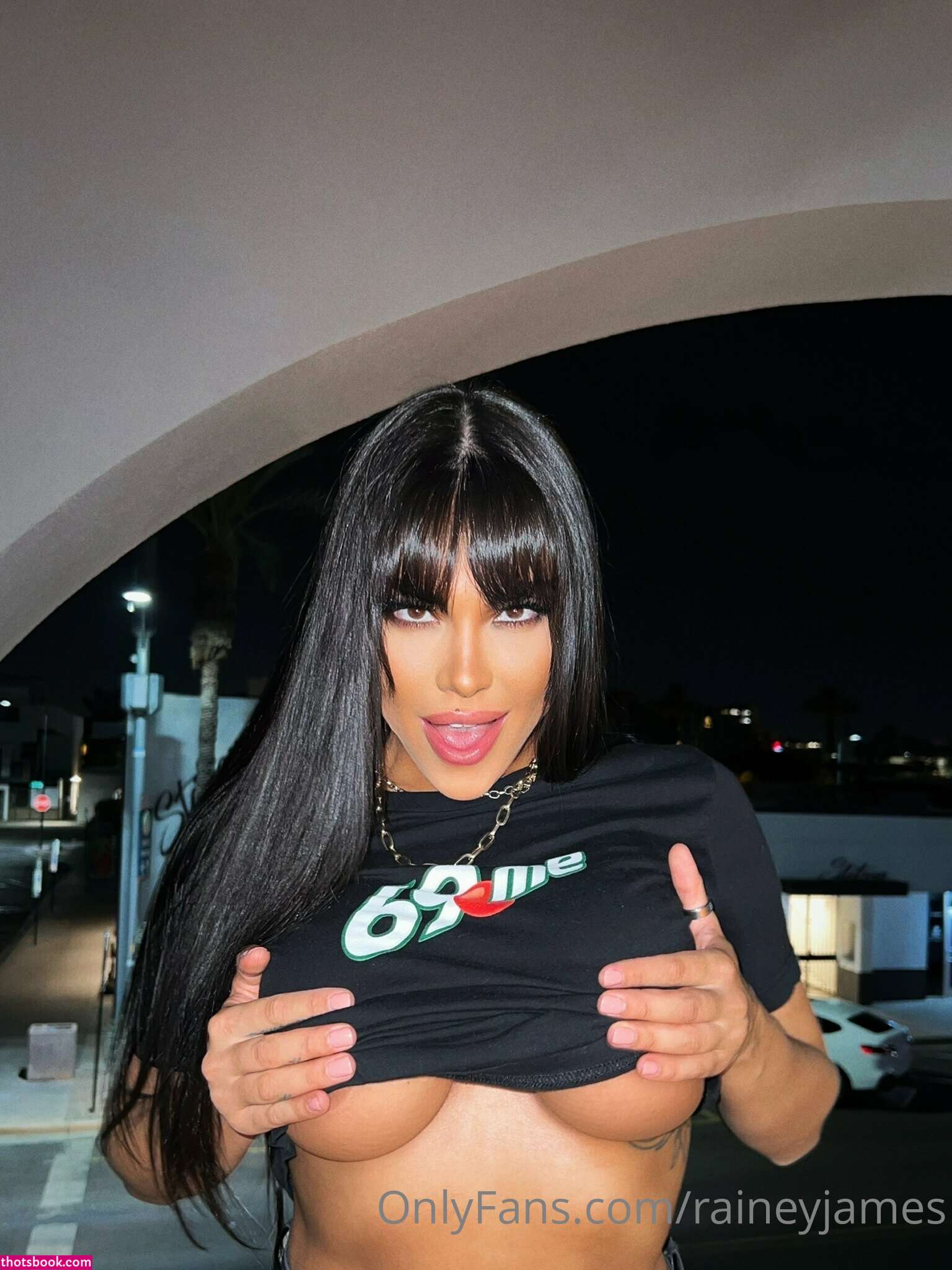 Rainey James Photo #163