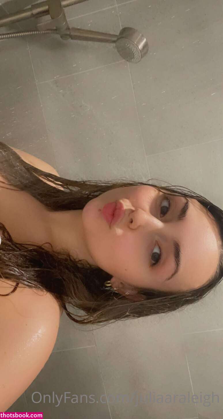 Julia Raleigh Photo #95