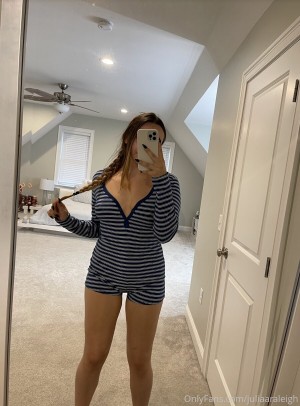 Julia Raleigh Photo #103