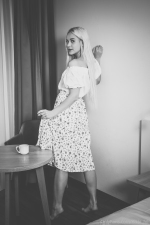 Nikki Hill Photo #94