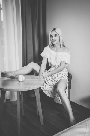 Nikki Hill Photo #129