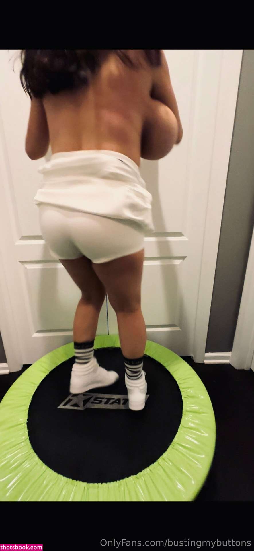 Bustingmybuttons Photo #16