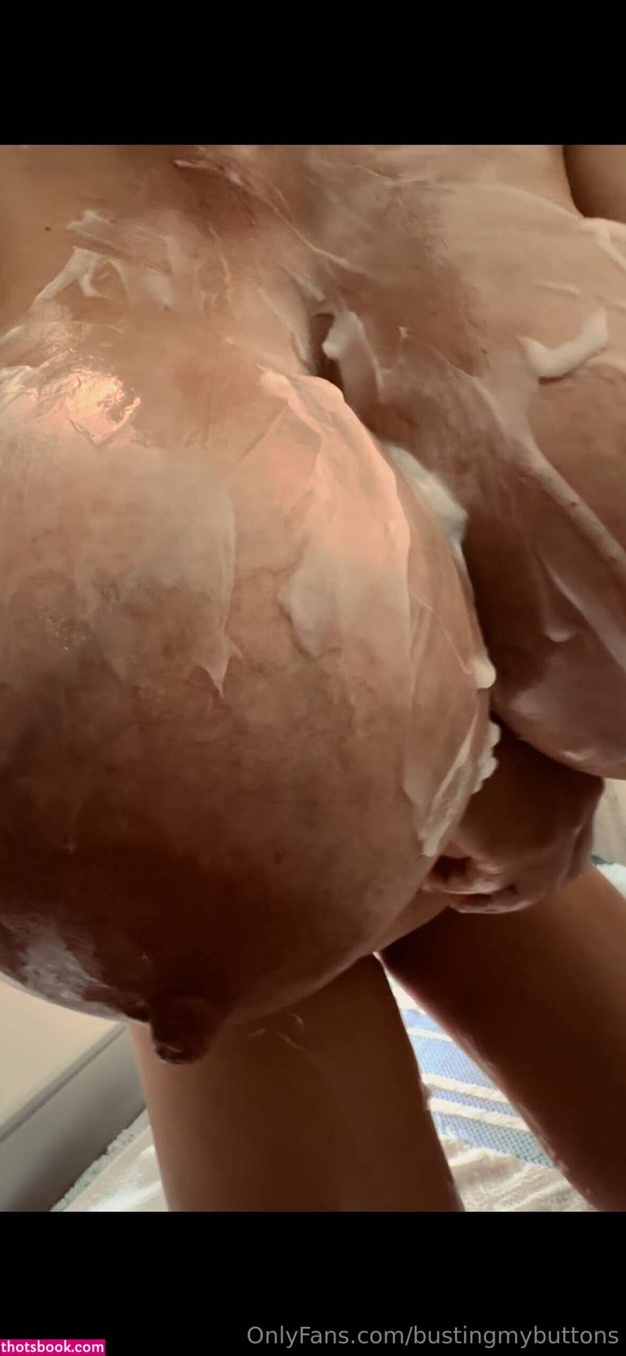 Bustingmybuttons Photo #31