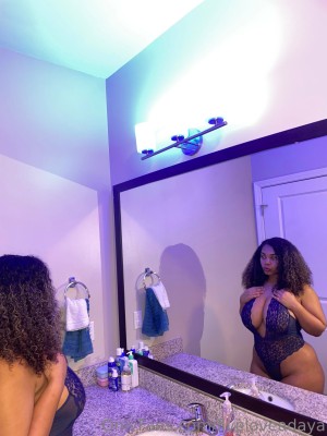 Liveloveadaya Photo #29