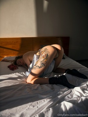 Valerie Diaz Photo #17