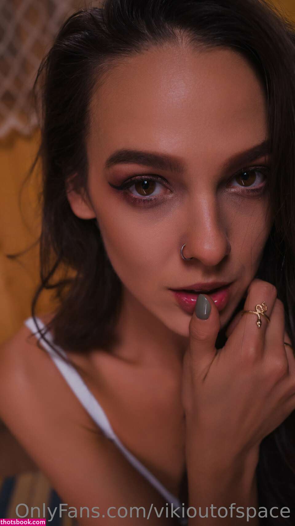 Vikioutofspace Photo #47