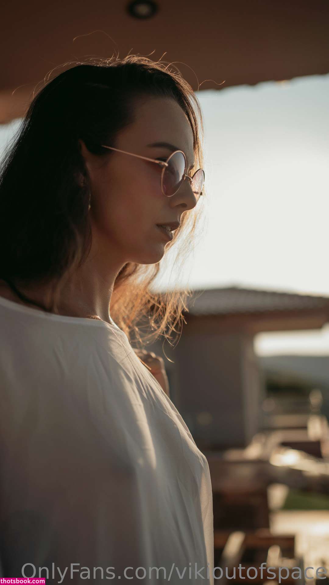 Vikioutofspace Photo #136