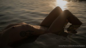 Vikioutofspace Photo #160