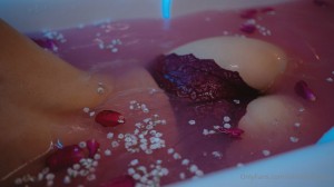 Vikioutofspace Photo #282